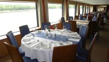 1548638522.9397_r688_Viking - Emerald - Deck 2 Restaurant - Photo (1).jpeg